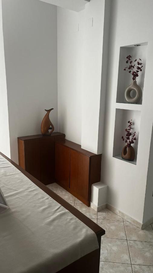 The Side Of Meteora Majestic Apartment 칼람파카 외부 사진